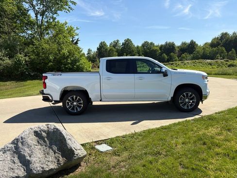 New 2026 Chevrolet Silverado 1500 LT AWD/4WD image 10
