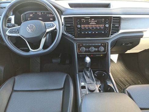 Used 2022 Volkswagen Atlas SE image 23