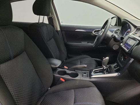 Used 2019 Nissan Sentra SR image 21