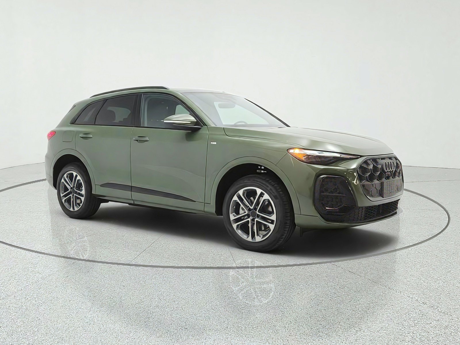 New 2026 Audi Q5 2.0T AWD/4WD image 3