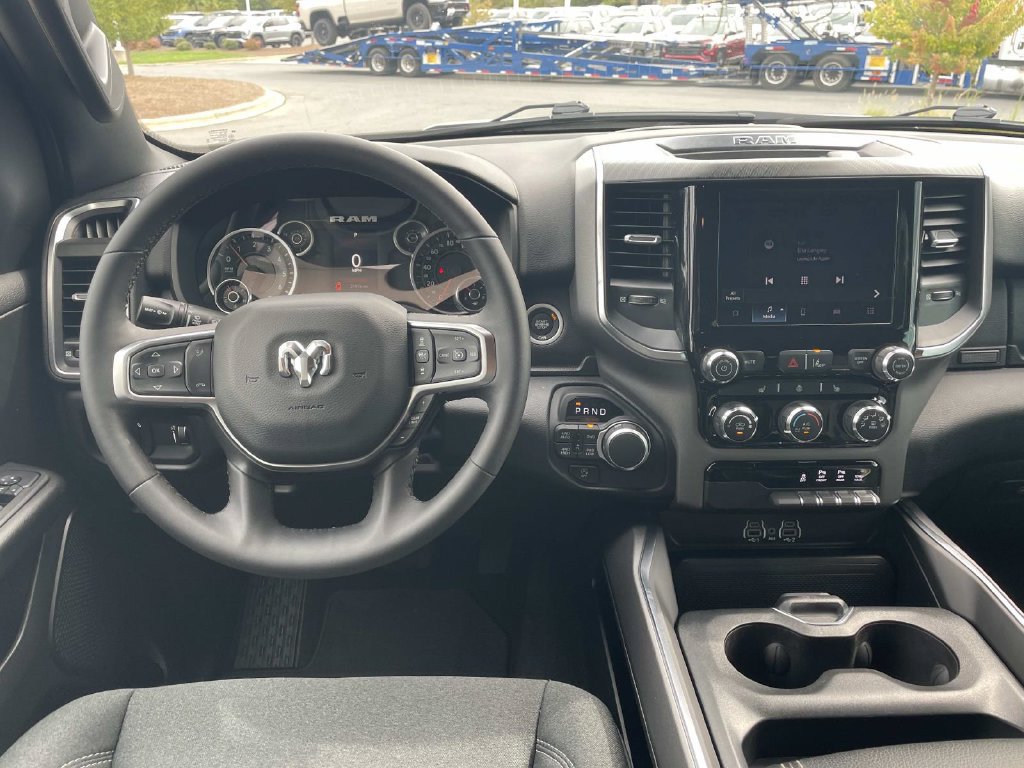 Used 2025 RAM 1500 Big Horn AWD/4WD image 14