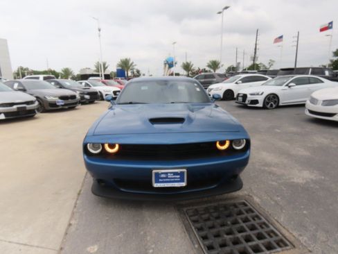 Used 2023 Dodge Challenger R/T w/ Blacktop Package RWD image 5