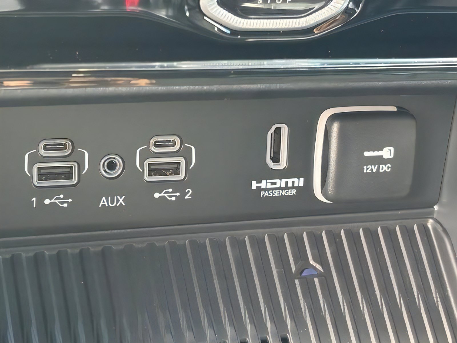 New 2027 Jeep Grand Cherokee Summit AWD/4WD image 31