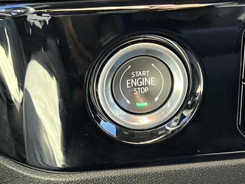 Used 2024 GMC Sierra 1500 Elevation w/ X31 Off-Road Package image 38