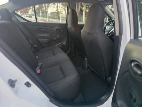 Used 2016 Nissan Versa S FWD image 25