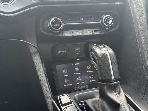 Used 2022 Hyundai Veloster N FWD image 25