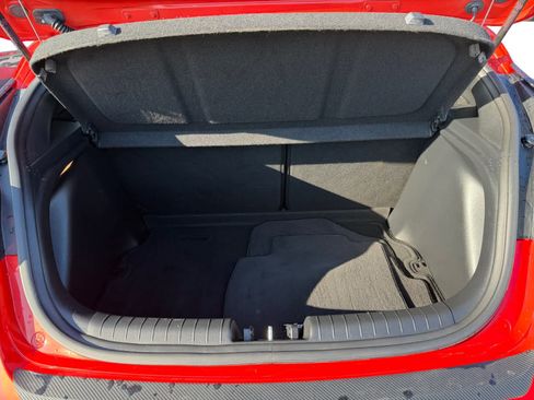 Used 2020 Hyundai Veloster 2.0 image 4