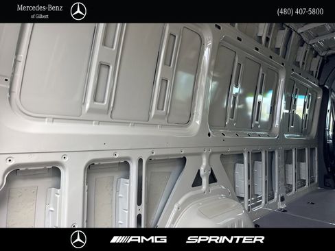 Used 2026 Mercedes-Benz Sprinter 2500 image 7