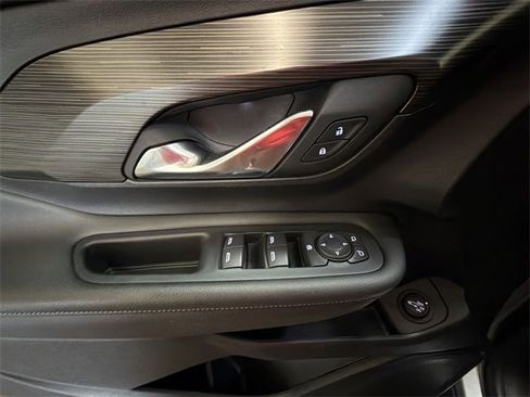 Certified 2023 GMC Terrain SLE w/ Driver Convenience Package image 13