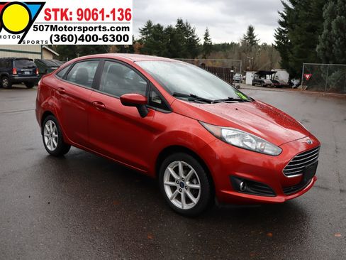 Used 2019 Ford Fiesta SE w/ Equipment Group 201A image 9