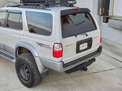 Used 1999 Toyota 4Runner Limited w/ Upgrade Value Pkg 5 AWD/4WD image 38