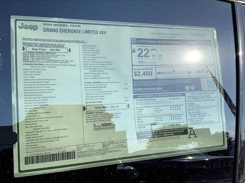 New 2025 Jeep Grand Cherokee Limited w/ Black Appearance Package image 20