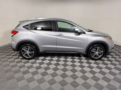Used 2022 Honda HR-V EX image 7