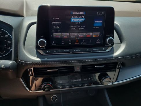 Certified 2021 Nissan Rogue SV FWD image 22