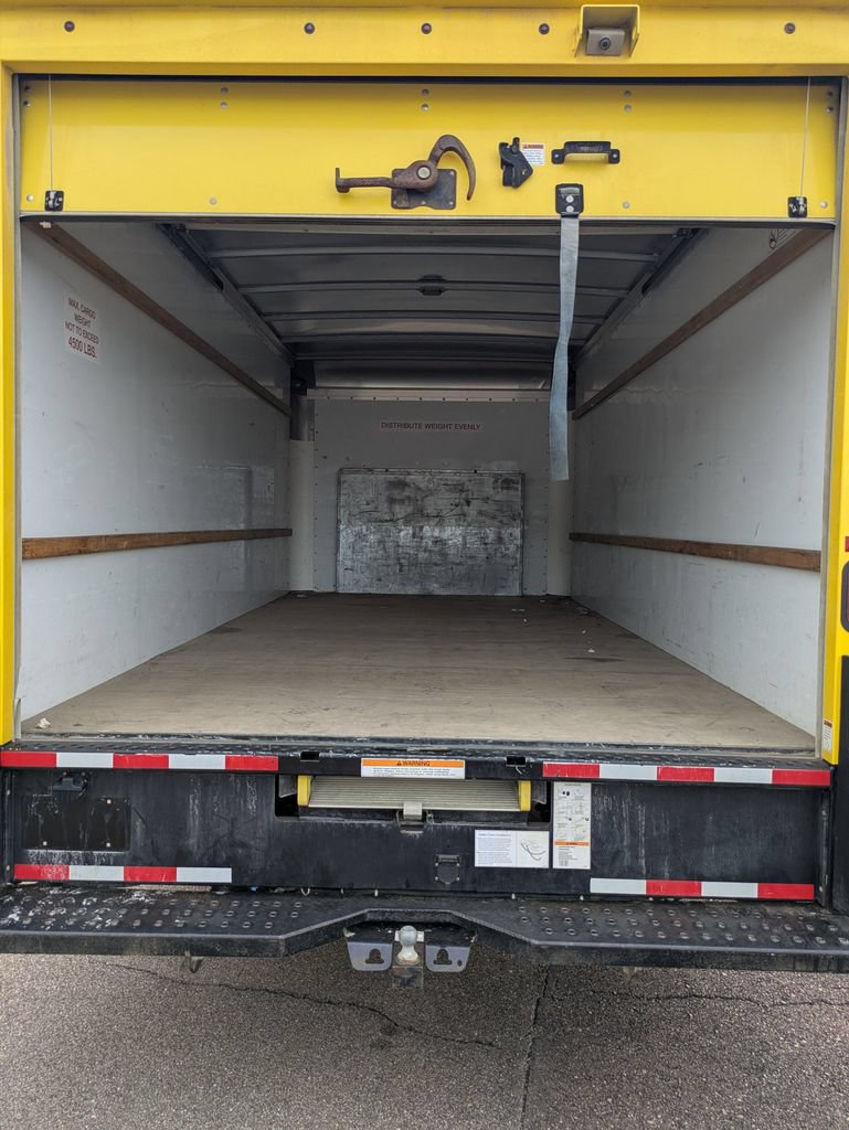 Used 2024 Ford E-350 and Econoline 350 Super Duty w/ Driver's Safety Package RWD image 7