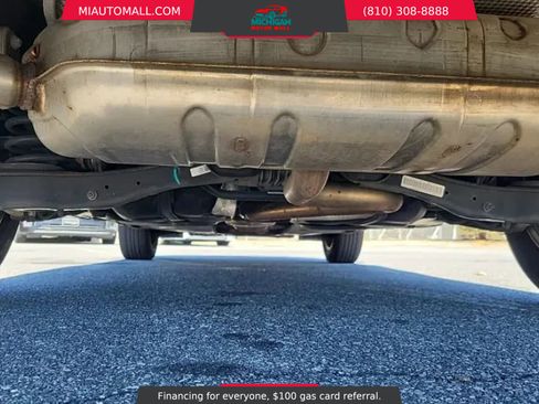 Used 2018 Volkswagen Tiguan S image 26