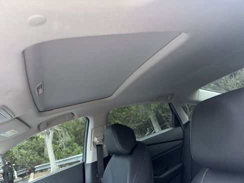 Used 2024 Honda Accord Touring image 11
