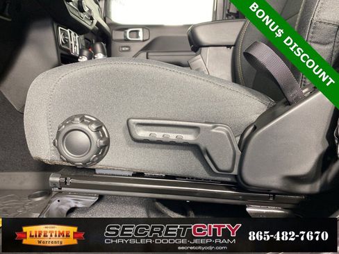 New 2026 Jeep Wrangler Unlimited Sport image 13