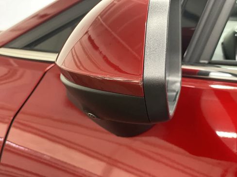 Used 2025 Chevrolet Equinox EV LT w/ Convenience Package image 30