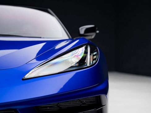 Used 2020 Chevrolet Corvette Stingray Premium Cpe w/ 3LT Preferred Equipment Group image 11