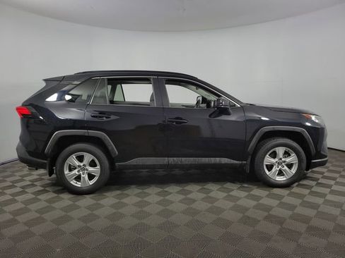 Used 2020 Toyota RAV4 XLE w/ Convenience Package image 10