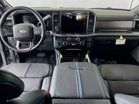 New 2026 Ford F250 Platinum w/ FX4 Off-Road Package image 7