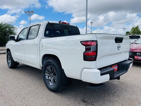 New 2026 Nissan Frontier SV w/ Tow Package image 5