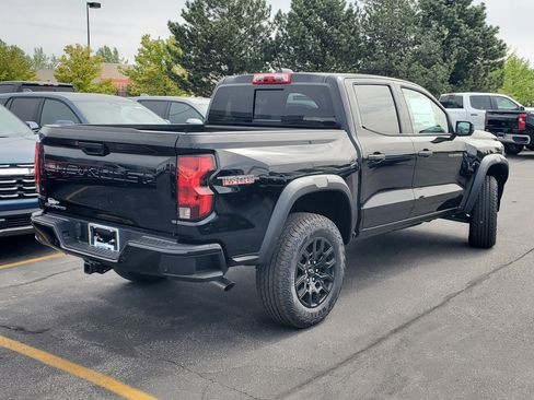 New 2026 Chevrolet Colorado Trail Boss AWD/4WD image 2