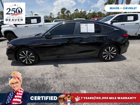 Used 2024 Honda Civic EX-L image 4