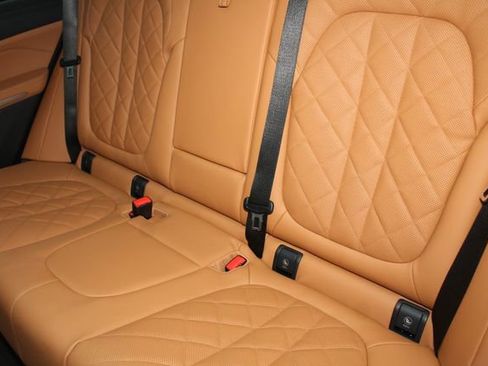 New 2026 BMW X5 xDrive40i w/ M Sport Package image 21