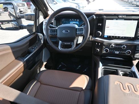 New 2026 Ford F250 King Ranch w/ Chrome Package image 32