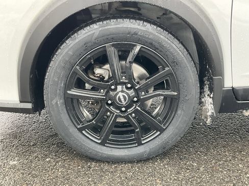 Used 2023 Nissan Kicks SR w/ SR Premium Package image 21