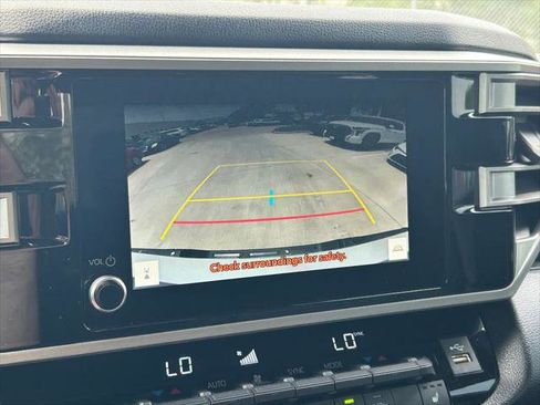 Certified 2025 Toyota Tundra SR5 w/ SR5 Premium Package AWD/4WD image 34