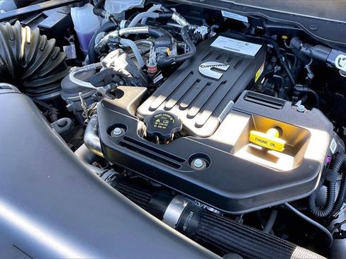 Used 2025 RAM 2500 Laramie image 35