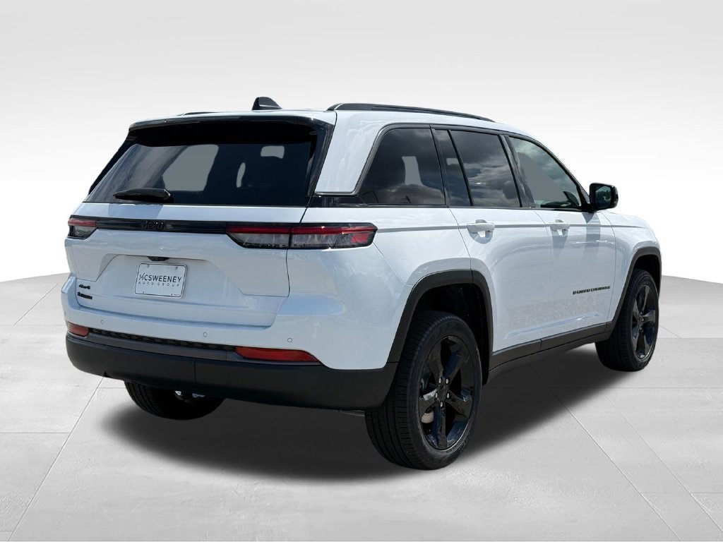 New 2026 Jeep Grand Cherokee Limited w/ Limited Altitude Package AWD/4WD image 29