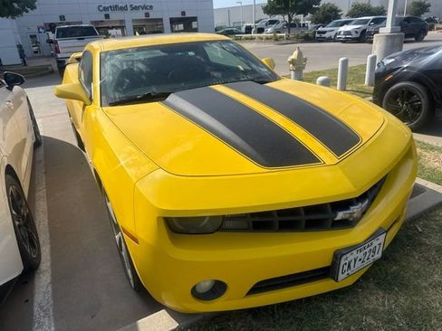 Used 2013 Chevrolet Camaro LT w/ RS Package RWD image 2