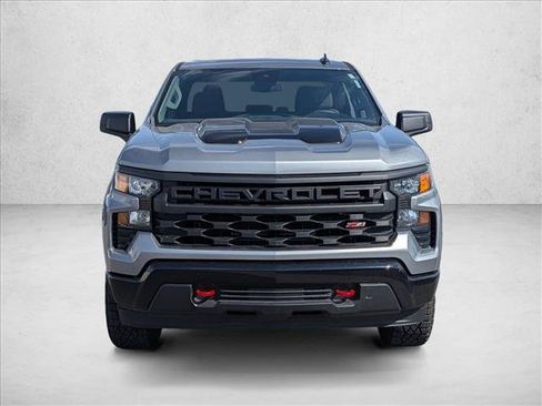 Used 2025 Chevrolet Silverado 1500 Custom Trail Boss AWD/4WD image 2
