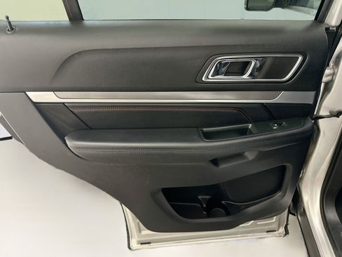 Used 2019 Ford Explorer Sport w/ Equipment Group 401A AWD/4WD image 28