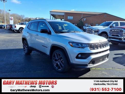New 2026 Jeep Compass Latitude image 1