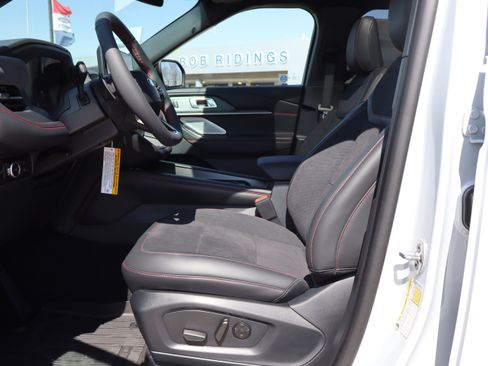 New 2026 Ford Explorer ST image 9