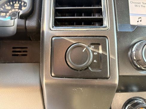 Used 2019 Ford F150 XLT w/ Equipment Group 301A Mid image 22