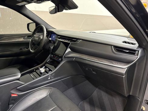 Used 2023 Jeep Grand Cherokee L Overland image 58