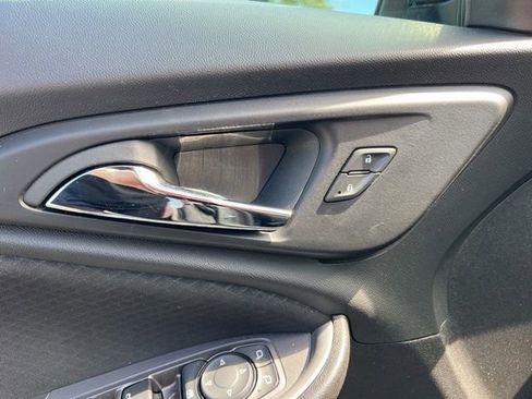 Used 2024 Chevrolet Malibu LT image 26