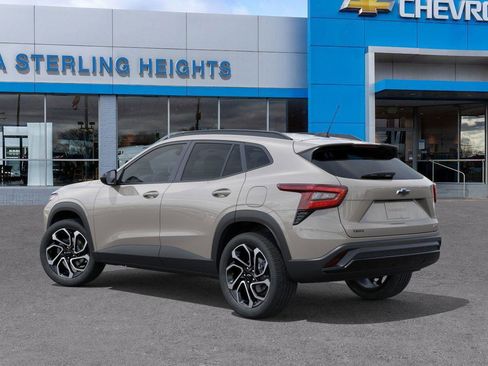 New 2026 Chevrolet Trax RS w/ Sunroof Package image 3