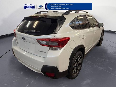 Used 2020 Subaru Crosstrek 2.0i Premium w/ Moonroof Package 2 image 6