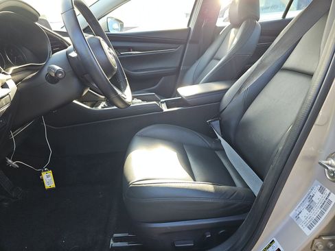 Used 2025 MAZDA MAZDA3 s FWD image 3