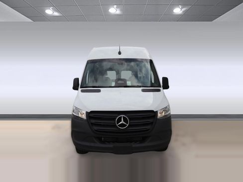 New 2025 Mercedes-Benz Sprinter 2500 image 6