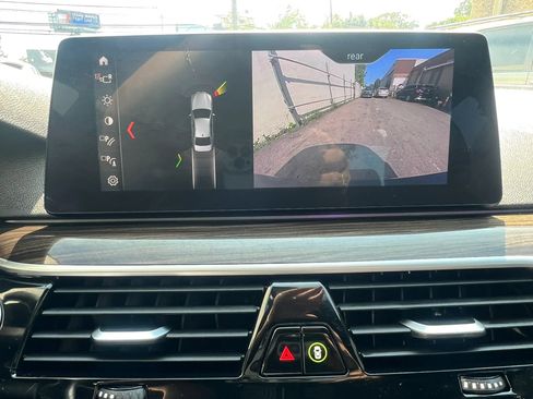 Used 2019 BMW 540i xDrive AWD/4WD image 16