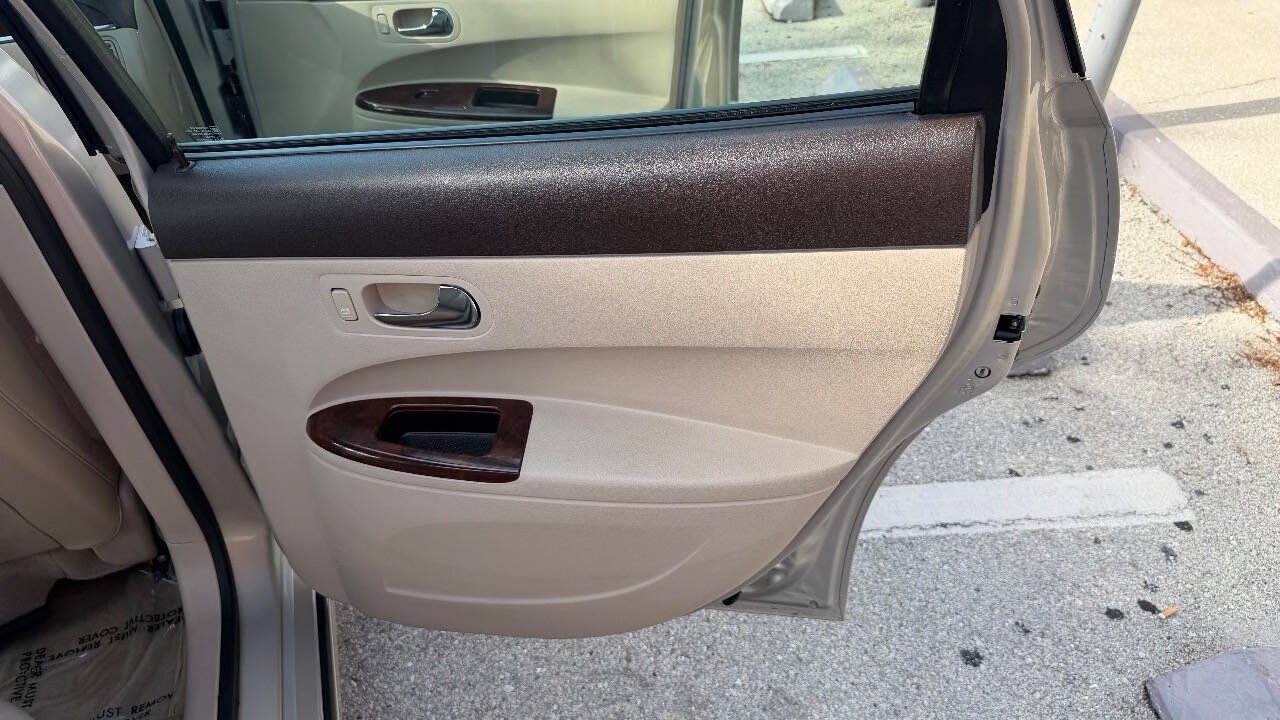 Used 2008 Buick LaCrosse CXL w/ Driver Confidence Package FWD image 18