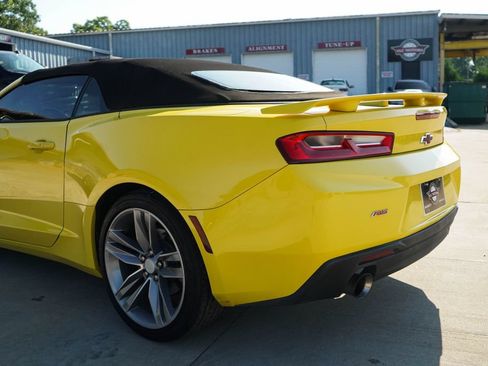Used 2018 Chevrolet Camaro LT w/ RS Package RWD image 20